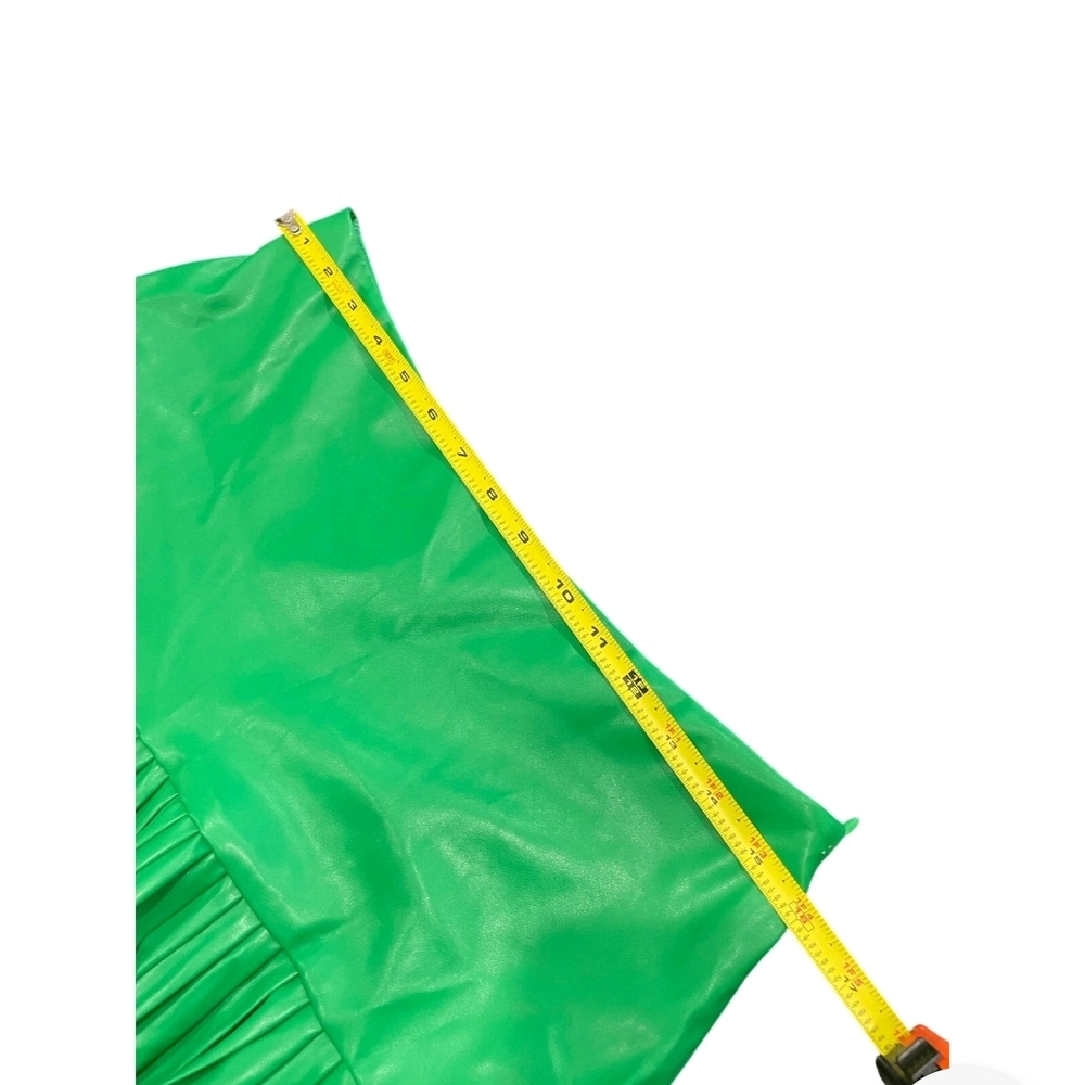 Green Pleated Women's Skirt - Picture 4 of 6